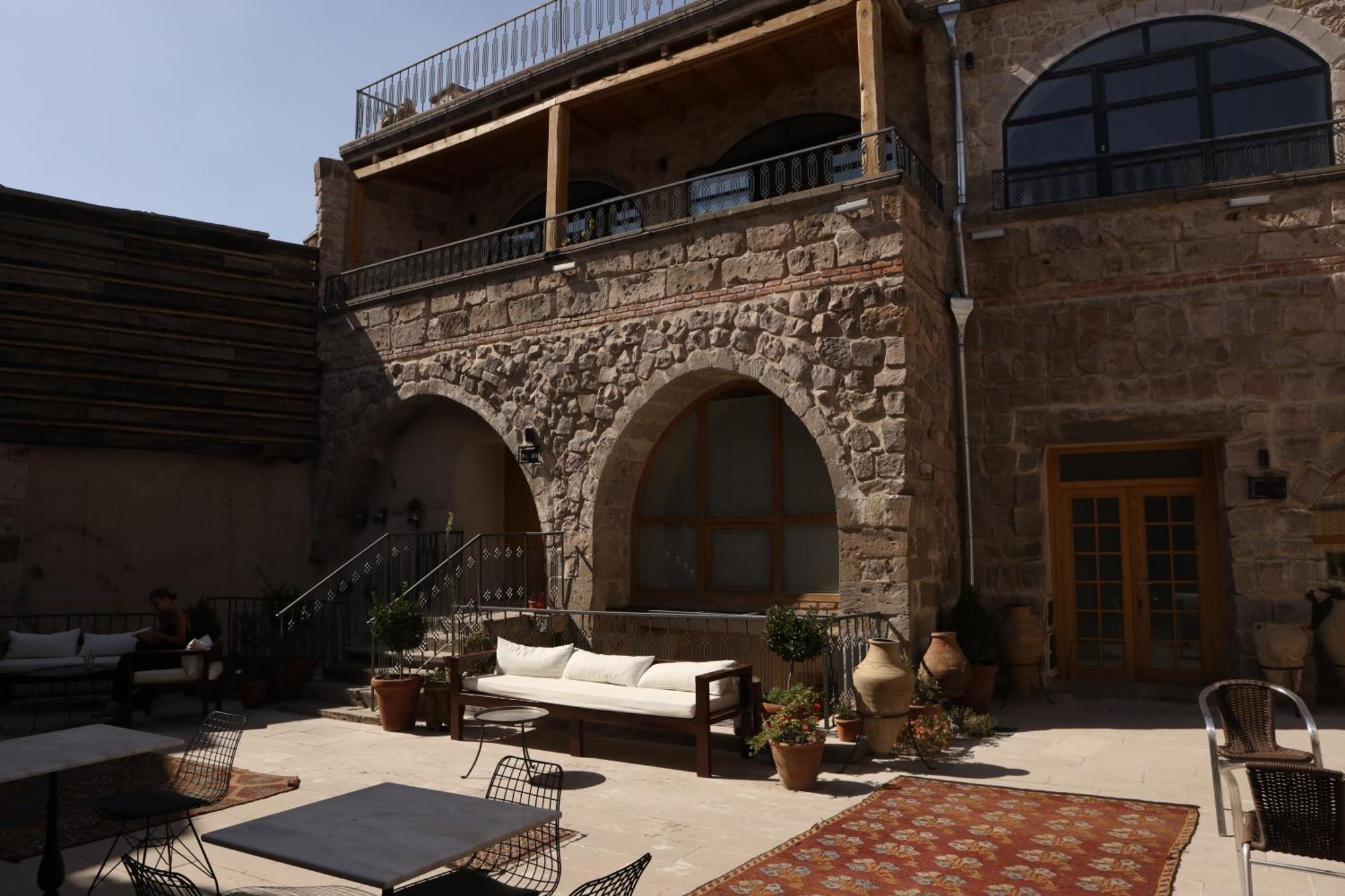 Pinhan Cave Suites 乌奇希萨尔 外观 照片