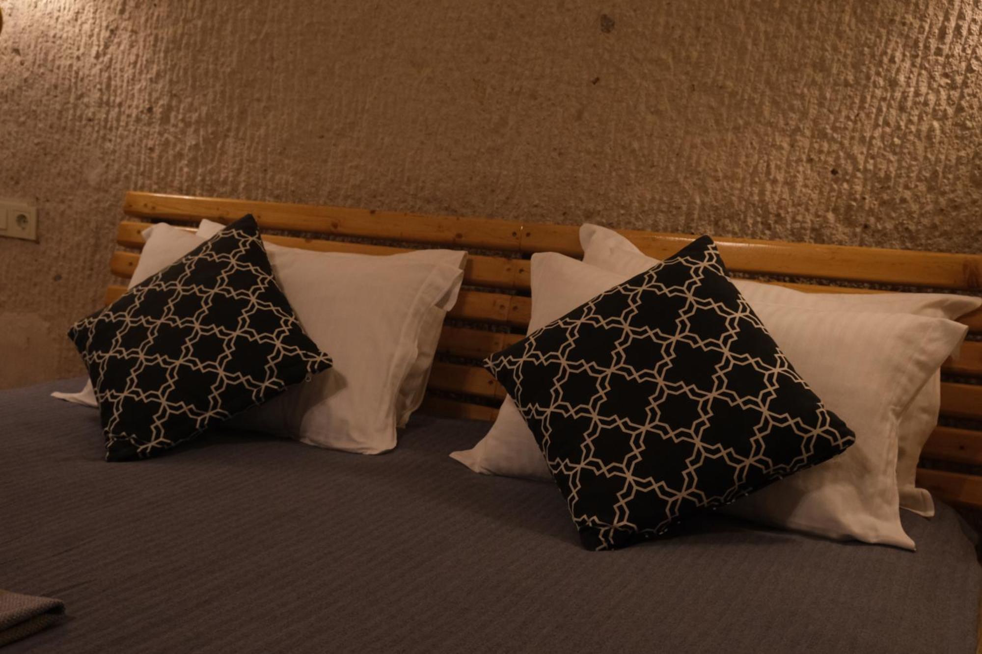 Pinhan Cave Suites 乌奇希萨尔 外观 照片